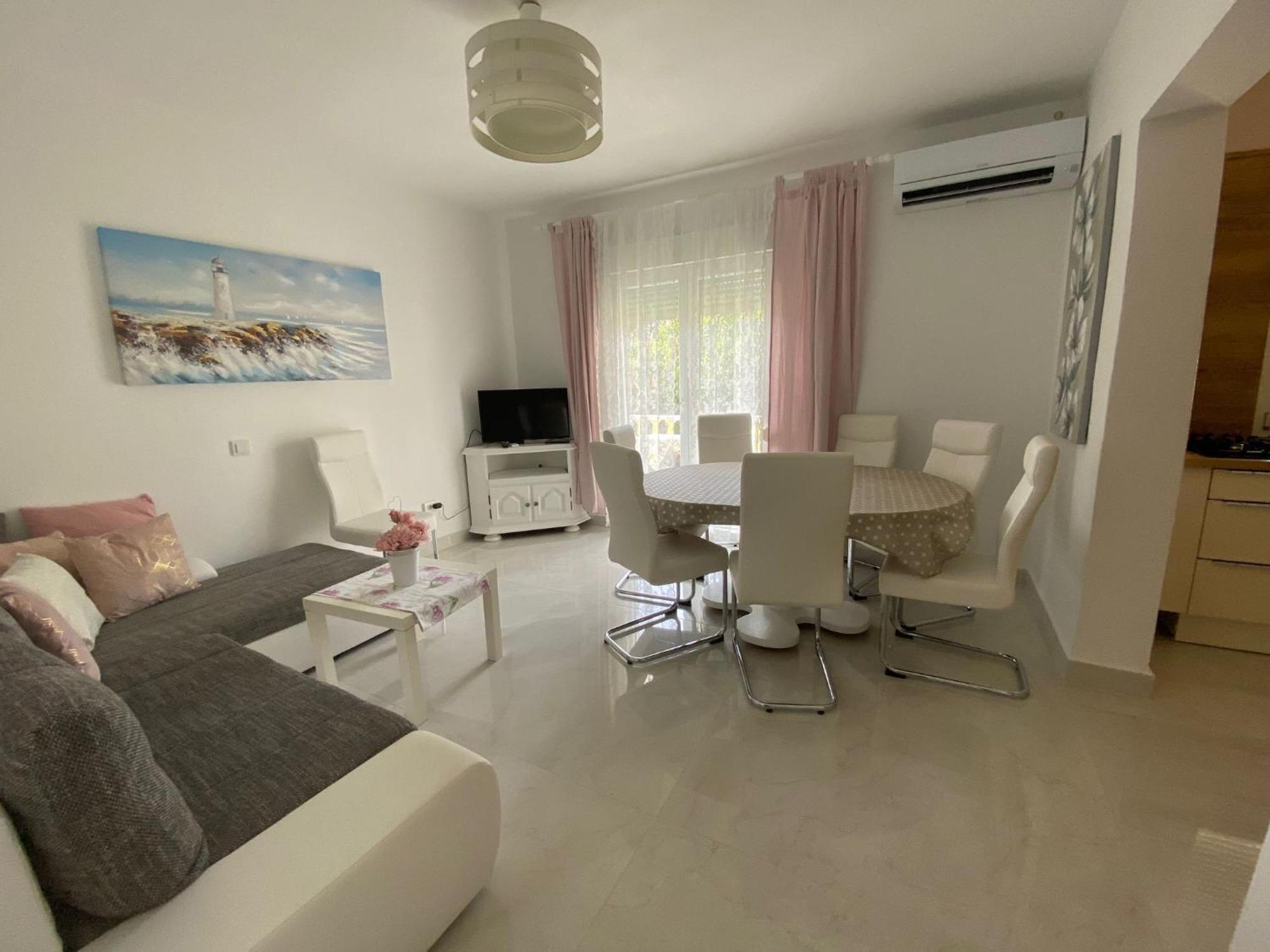 Apartments Mare Banjol Exteriér fotografie